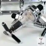 452132049 (1)