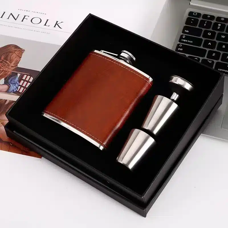 Coffret flasque en cuir synthétique 5