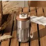 Tasse thermos café affichage LED avec anse 23