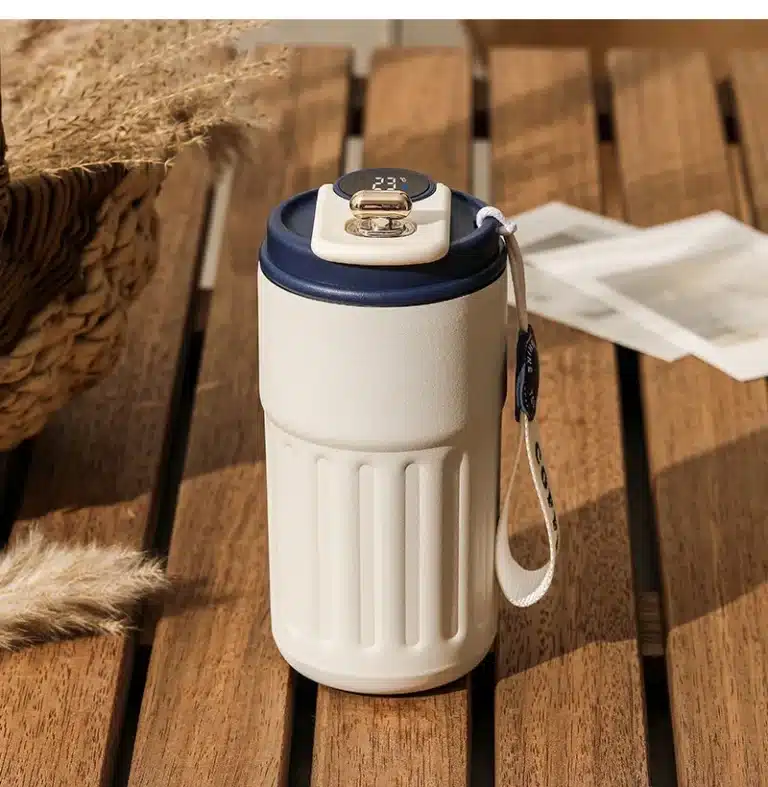 Tasse thermos café affichage LED avec anse 22