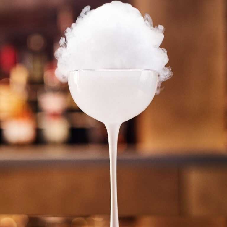 Verre Whitechapel Cropped