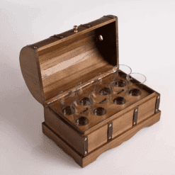 Coffre à fumée en bois ouvert avec étagère amovible à huit emplacements pour verres à cocktail
