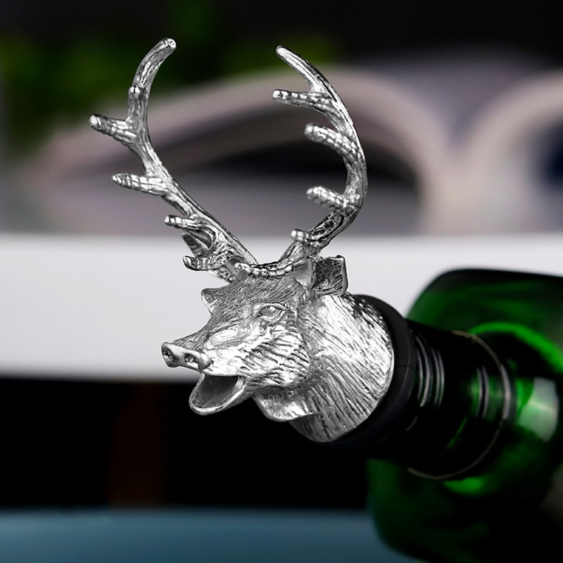 Bec verseur Jagermeister – dosage propre des bouteilles