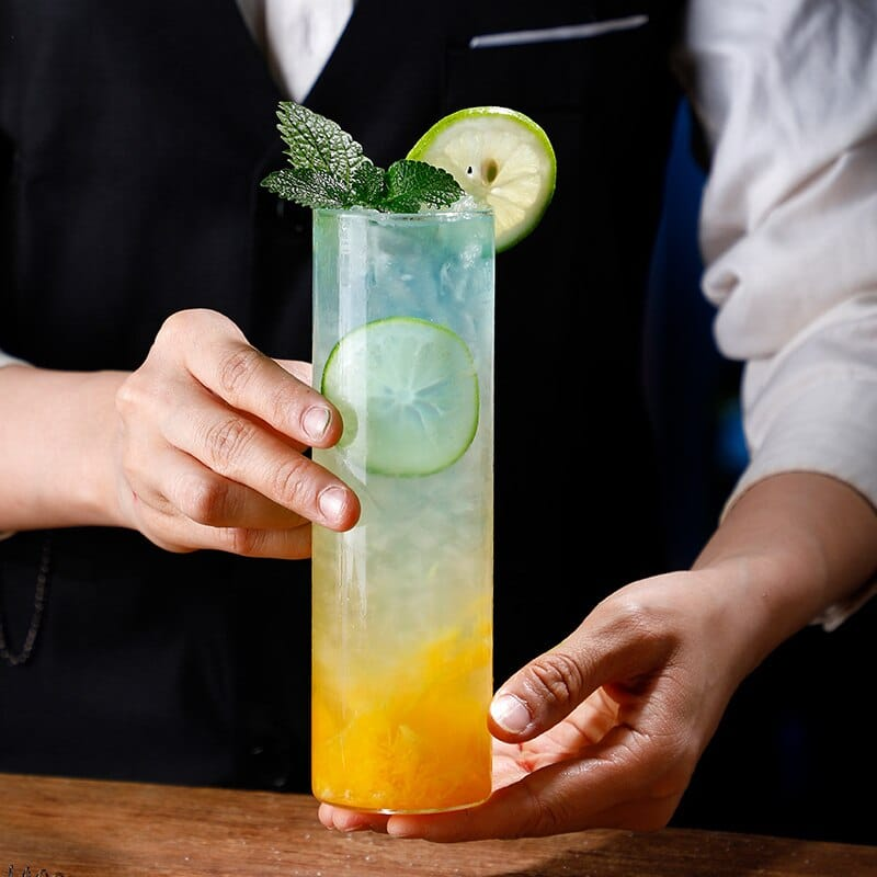 Verre à cocktail design – présentation spectaculaire
