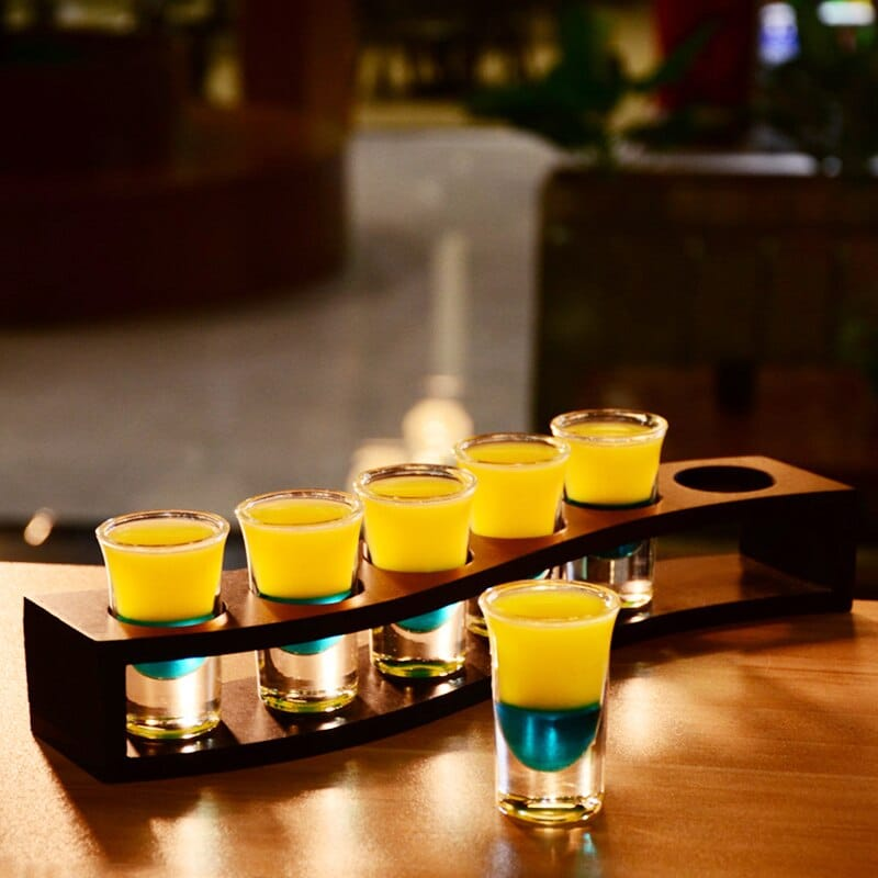 Service à shots original – apéritif convivial