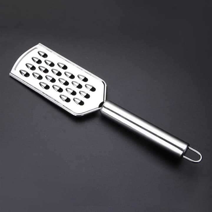 Lot de 4 râpes zesteurs inox – formats assortis