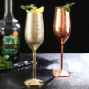Duo de flûtes à champagne martelées – doré et cuivre – vue 1
