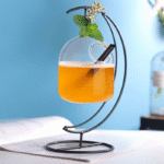 Verre à apéritif suspendu – présentation originale