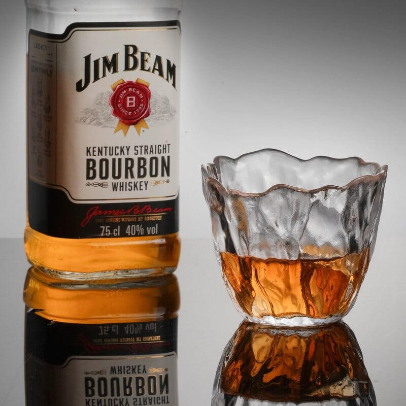 Verre à digestif facetté – style bourbon