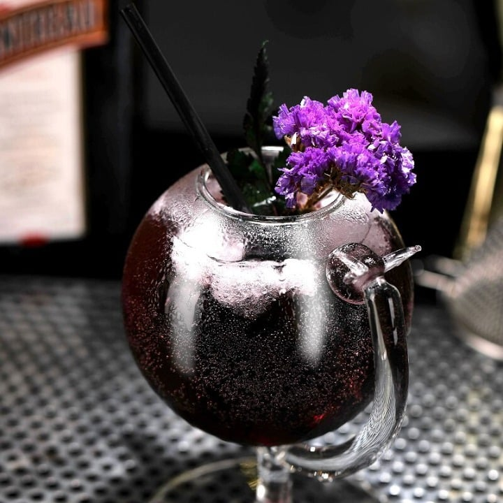 Verre à cocktail Globe – présentation spectaculaire