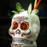 Verre à cocktail Tête de Mort – présentation spectaculaire