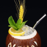 Mug Tiki Aloha – cocktail tropical sculpté