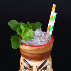 Mug Tiki Polynésien – cocktail tropical sculpté – vue 2