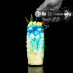 Mug Tiki Transparent – cocktail tropical sculpté