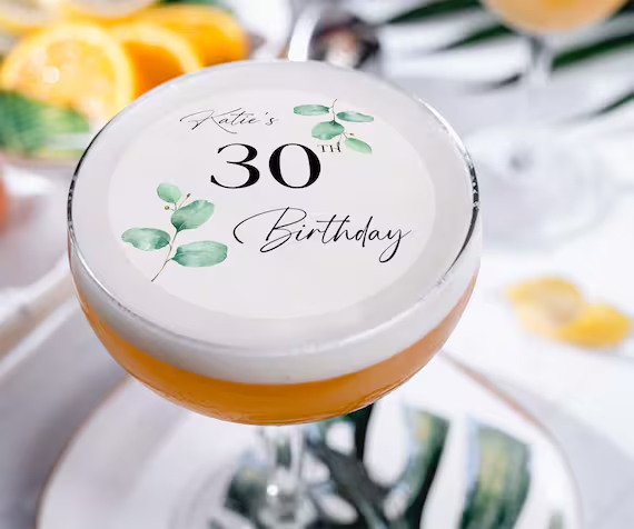 Photo comestible sur feuille azyme pour un cocktail d’anniversaire personnalisé